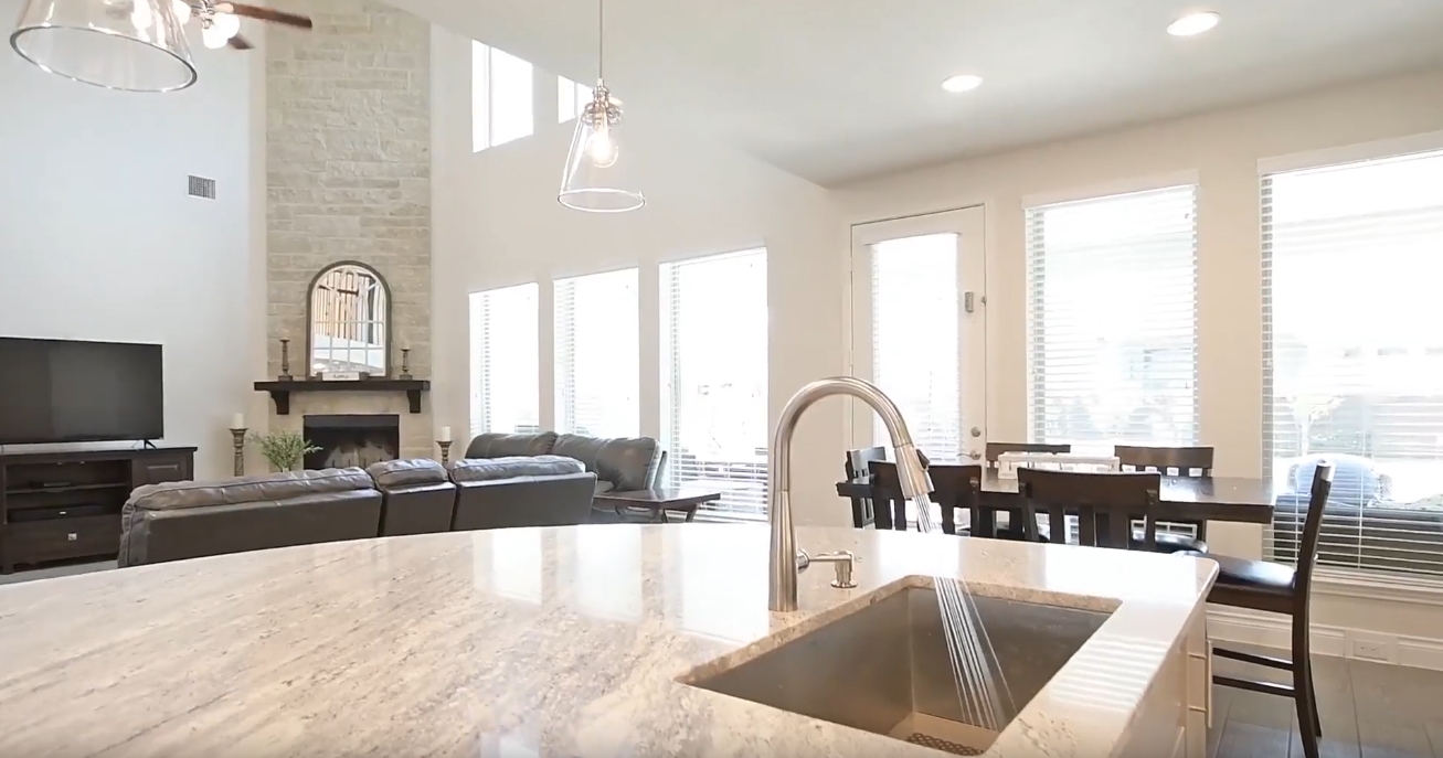 11 Photos vs. 7986 Valley Crest, Fair Oaks Ranch, TX Home Interior Design Tour