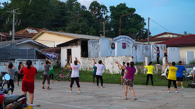 Aerobics in Huay Xai, Laos