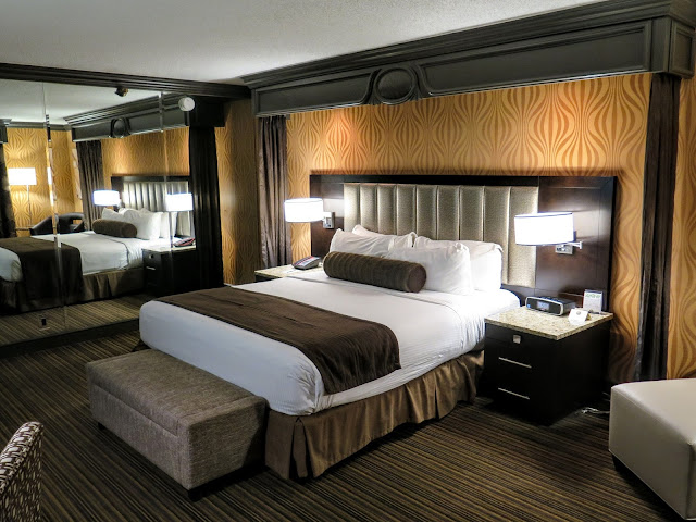 Golden Nugget Las Vegas Gold Tower Two Room Suite Golden Nugget Las Vegas Gold Tower Two Room Suite