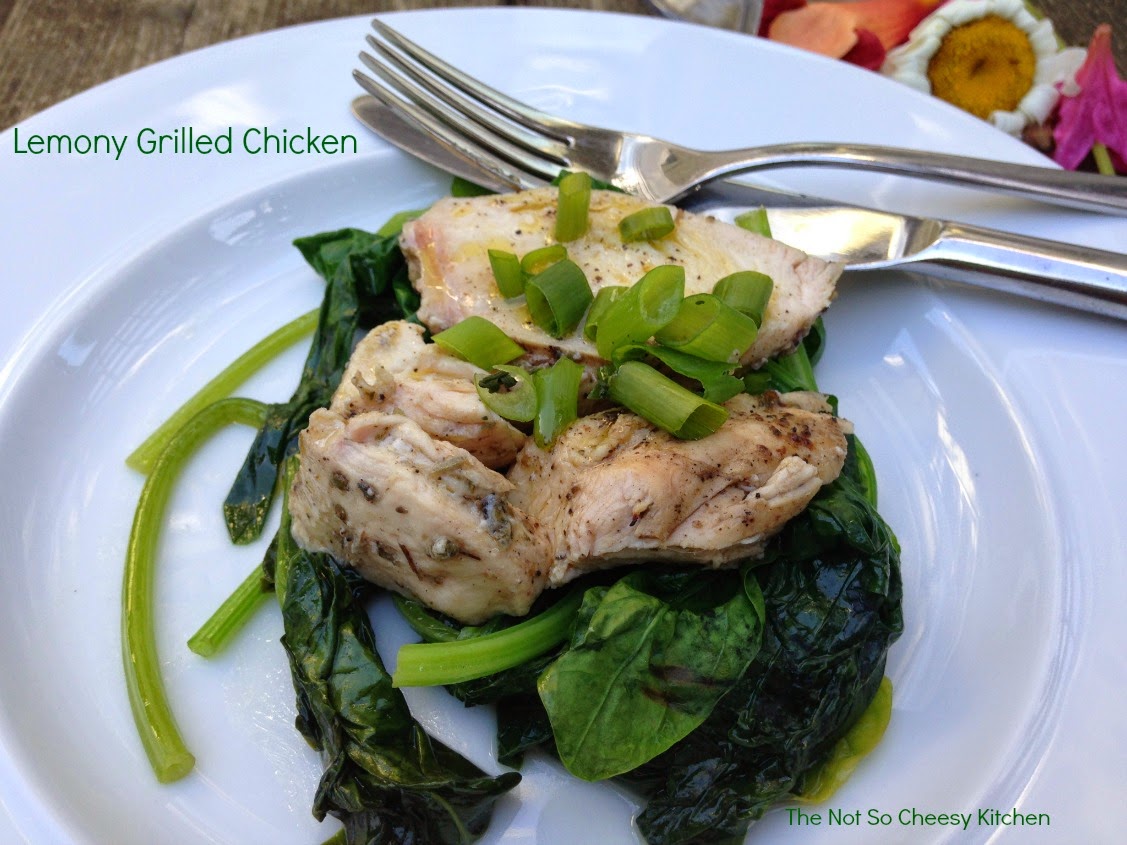 Lemony Grilled Chicken {Lemonati Kota sta Karvouna} | The Not So Cheesy Kitchen