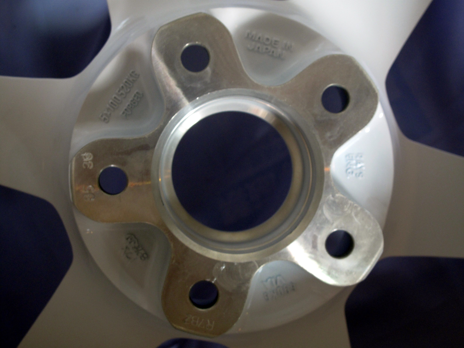 Tyre and Rims (H2O One Stop Sdn. Bhd.) Japan Made Rims