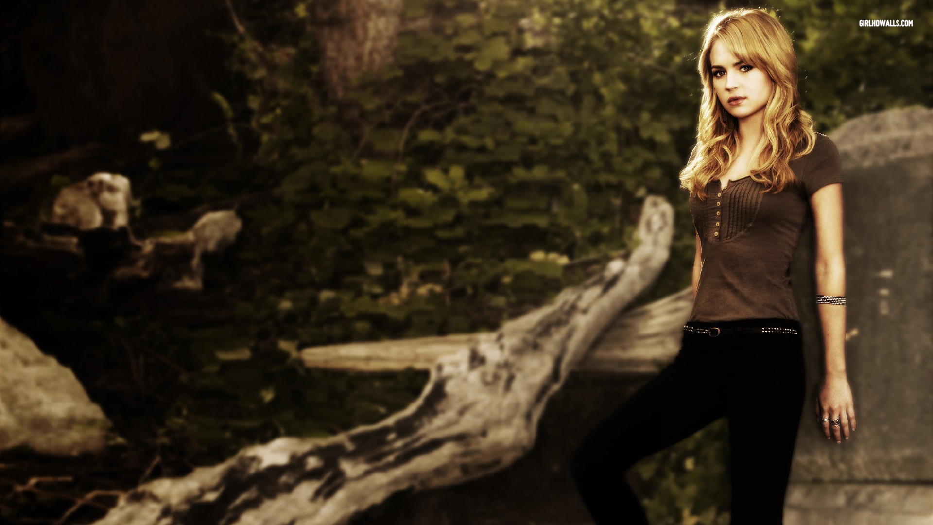 Britt Robertson HD Images and Wallpapers Britt Robertson HD Images and Wallpapers