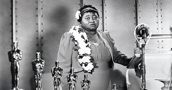 When Hattie McDaniel Won An Oscar She Was Banned From Sitting With Her when-hattie-mcdaniel-won-an-oscar-she-was-banned-from-sitting-with-her