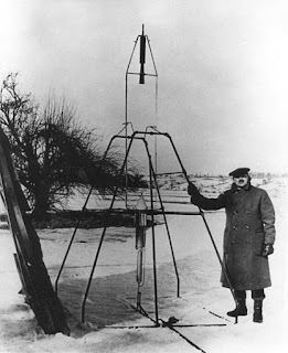 Goddard_and_Rocket Goddard_and_Rocket