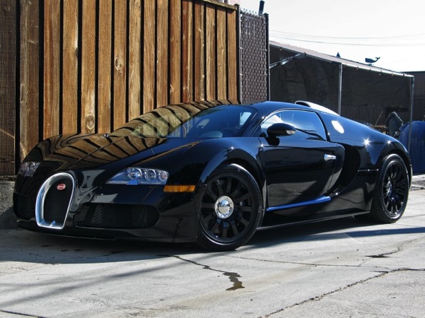 Bugatti signature black
