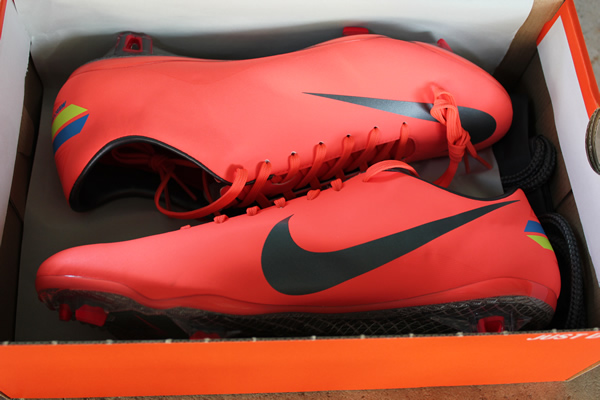 Soccer Cleats,Soccer Cleats On Sale,Euro 2012 Nike Mercurial Vapor VIII TF Football Boots 