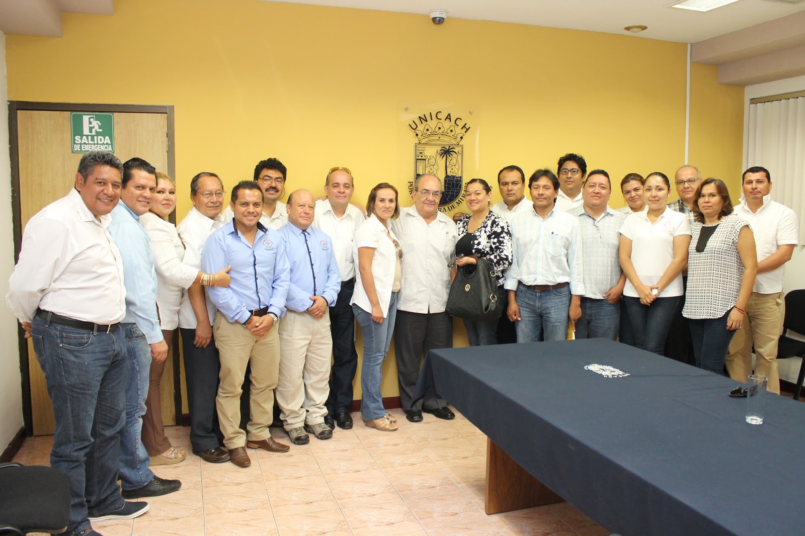 Unicach Noticias Convocatorias Rector de la UNICACH identifica y atiende prioridades