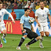 Suárez hace acto de presencia y Uruguay casi elimina a Inglaterra