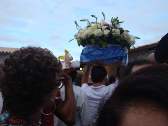 Alvorada anuncia que hoje é dia de festa no mar. Salve Iemanjá! Alvorada anuncia que hoje é dia de festa no mar. Salve Iemanjá!