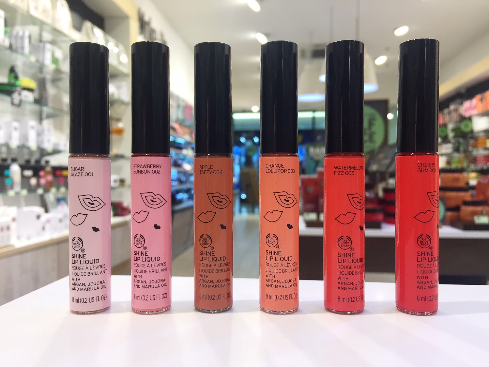 Maak een naam Gloed prijs Zoe's Beauty Blog: The Body Shop Shine Liquid Lip Review (and Swatches)