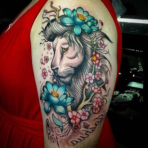 girly floral lion tattoo for woman arm çiçekli masum aslan dövmesi bayan girly floral lion tattoo for woman arm çiçekli masum aslan dövmesi bayan