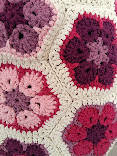 crochet granny flower