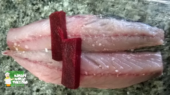 Caballa en Escabeche de Remolacha