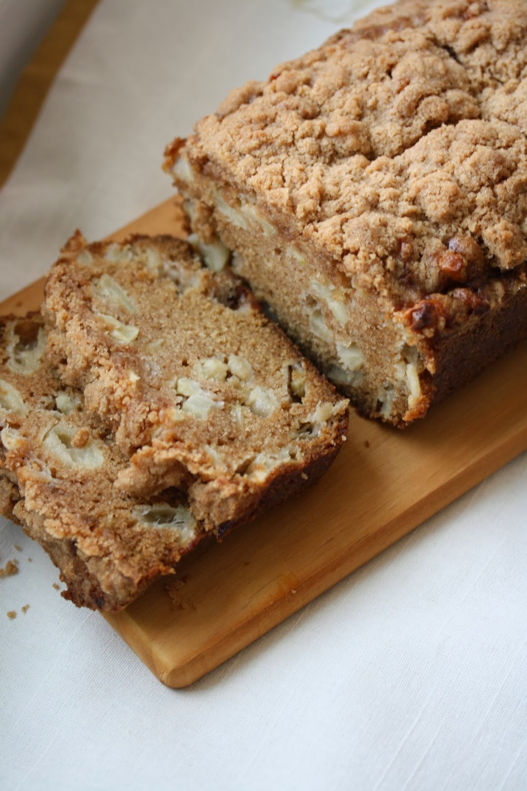 Hot Dinner Happy Home: Apple Cinnamon Bread