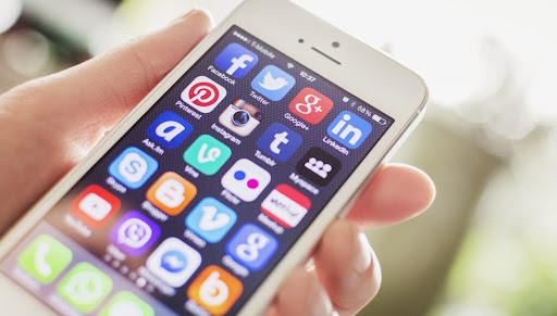 社群新秀Tumblr活躍用戶數成長居首，Pinterest、Instagram緊接在後