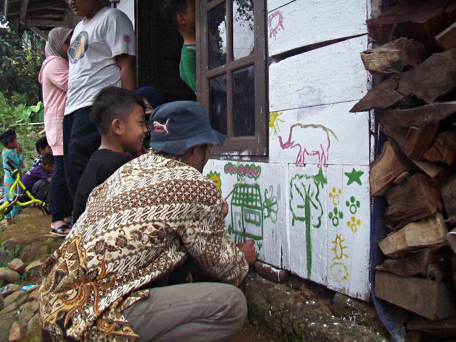 Project perpustakaan Batang Jawa Tengah Tanggal 27 Agustus sampai 03 September 2016 Book for Mountain kembali mengadakan project pengadaan perpustakaan. Kali ini diadakan di Kab Batang tepatnya di Desa Ngadirejo.