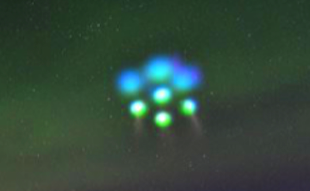 Update: Web Cam records an extraordinary sighting of a fleet of UFOs on Abisko UFO%252C%2Bsighting%252C%2Bnews%252C%2Bnobel%2Bprize%252C%2B