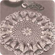 Centro de Mesa con volante de ondas a Crochet Centro de Mesa con volante de ondas a Crochet