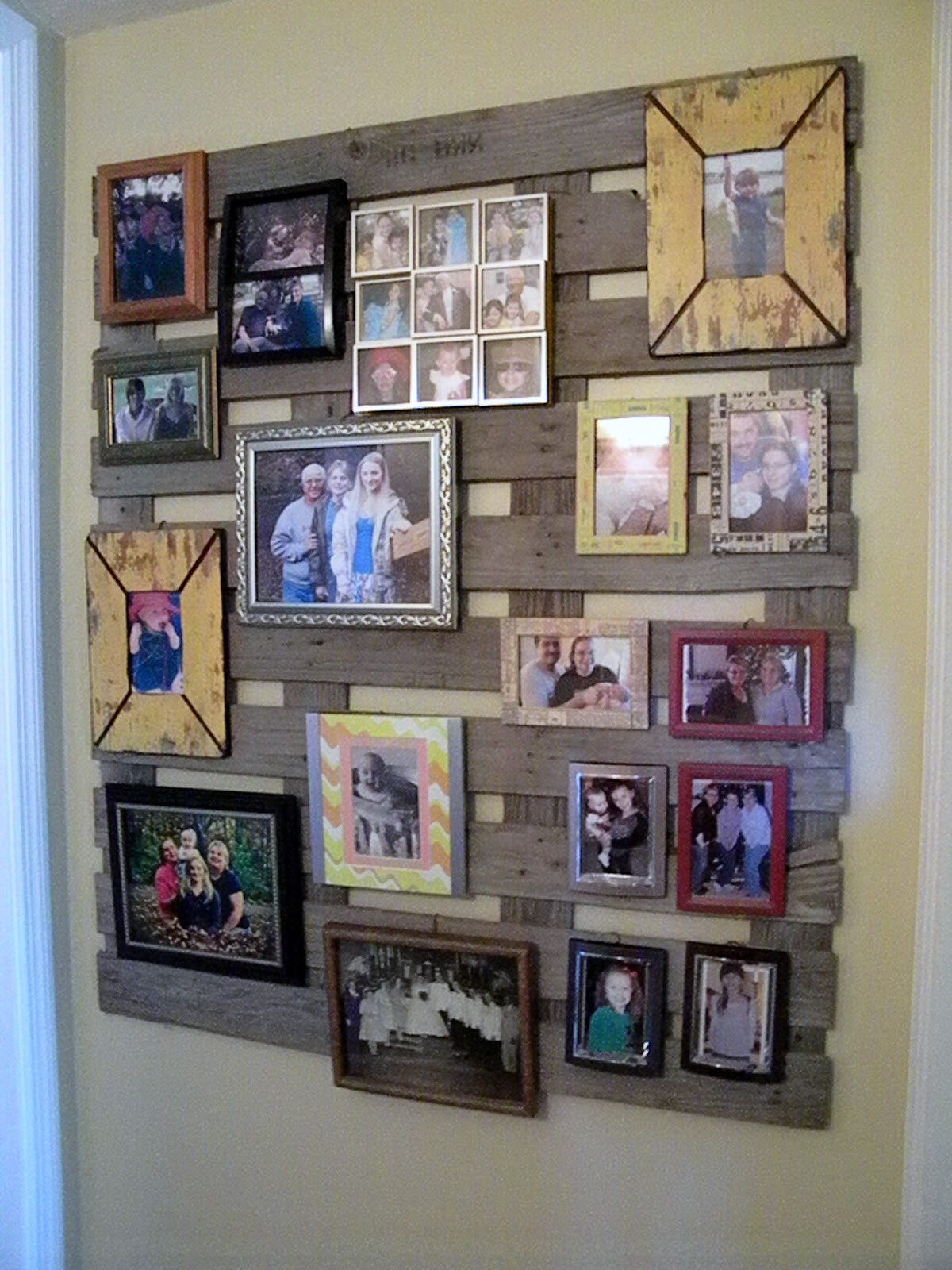 Me and My Crafties Pallet Wall Decor