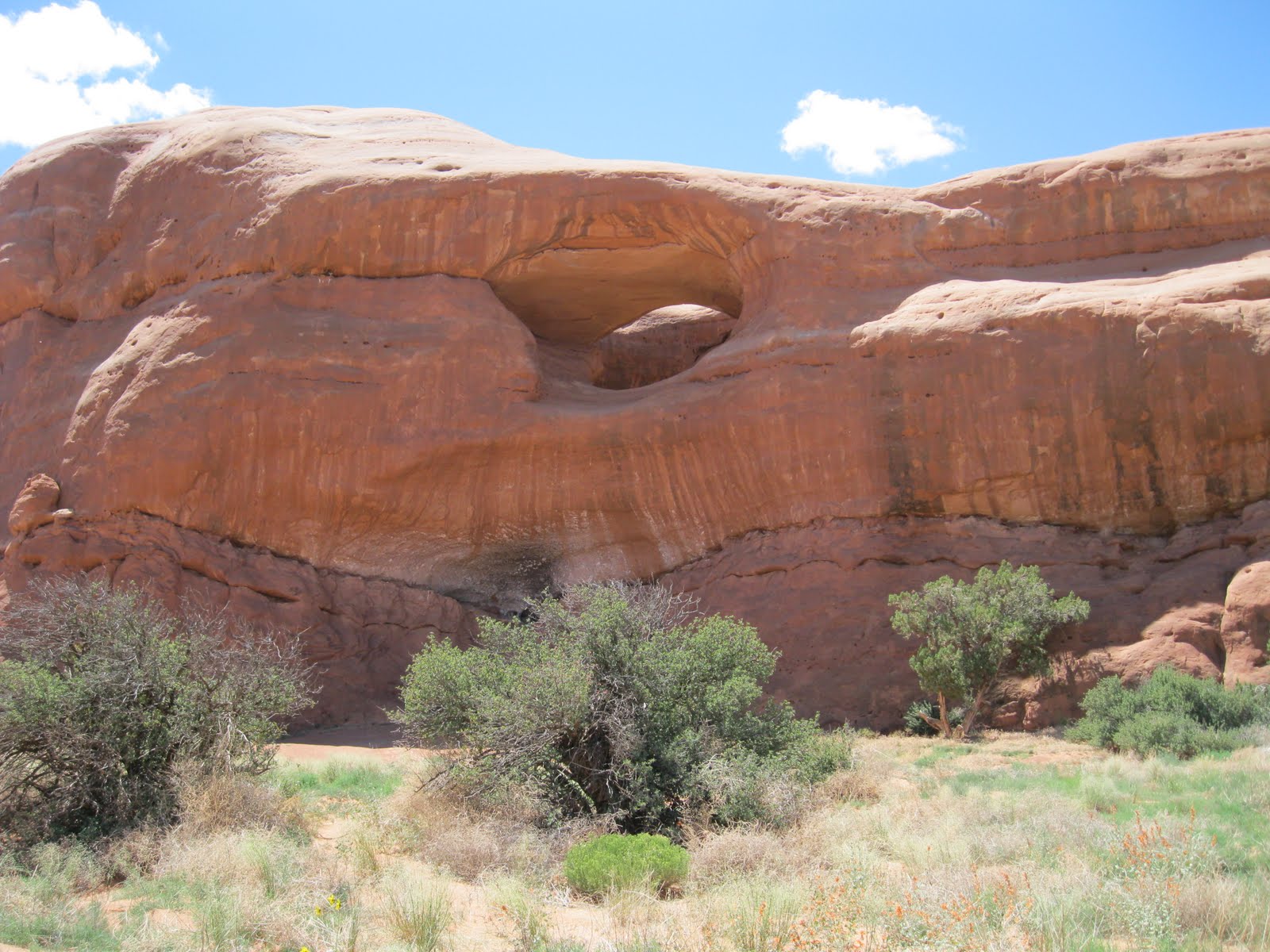 Four Corners HikesArches National Park Balcony Arch and Picture Frame