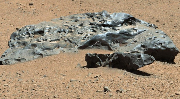 NASA menemukan meteor berongga yang mengandung besi di planet mars