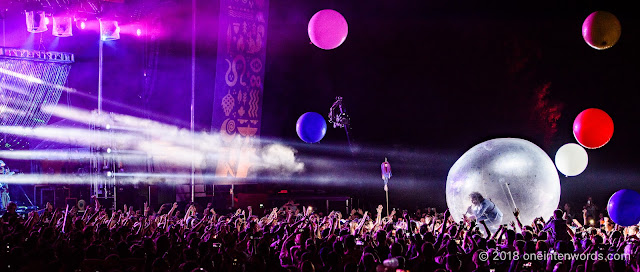 The Flaming Lips at Riverfest Elora 2018 at Bissell Park on August 18, 2018 Photo by John Ordean at One In Ten Words oneintenwords.com toronto indie alternative live music blog concert photography pictures photos