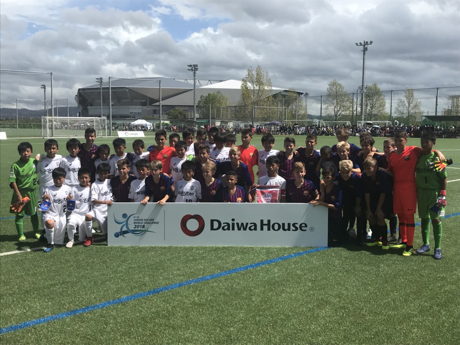 ヴィッセル神戸 サッカースクールブログ U 12ジュニアサッカーワールドチャレンジ18 中西コーチ