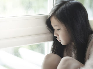 sad alone girl images for whatsapp dp
