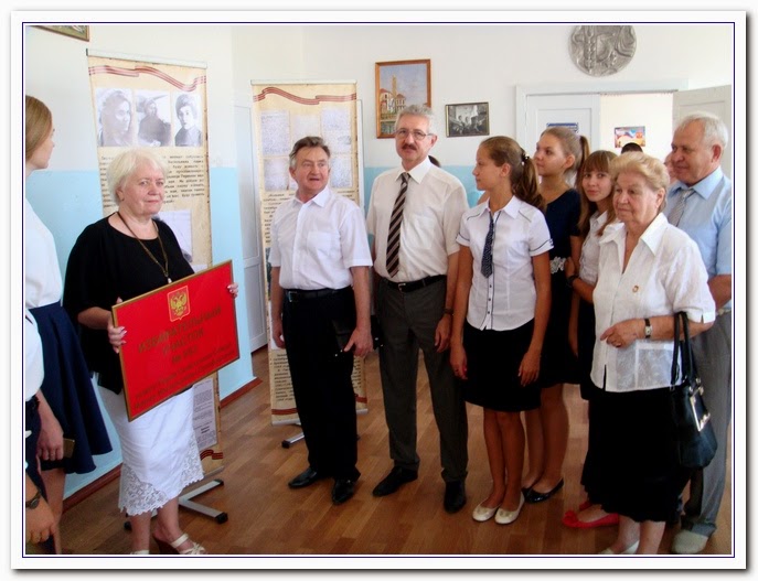 референдум в россии фото. избирательный участок крым. избиратели крыма. избиратели крыма. избиратели крыма.