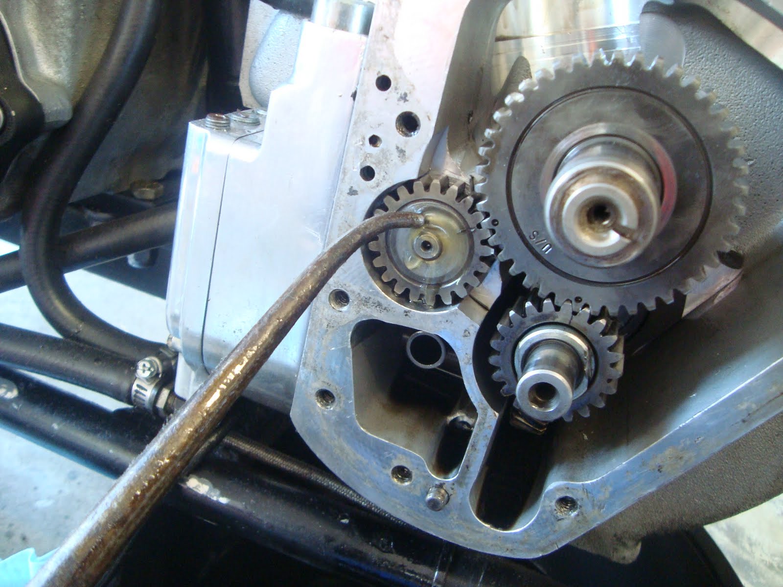 Tear it up, fix it, repeat: Shovelhead Camchest inspection and cleaning