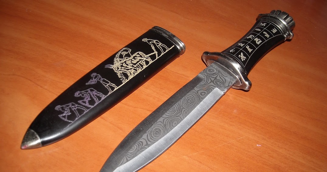 Simple machineknife/Nicolas Yate.