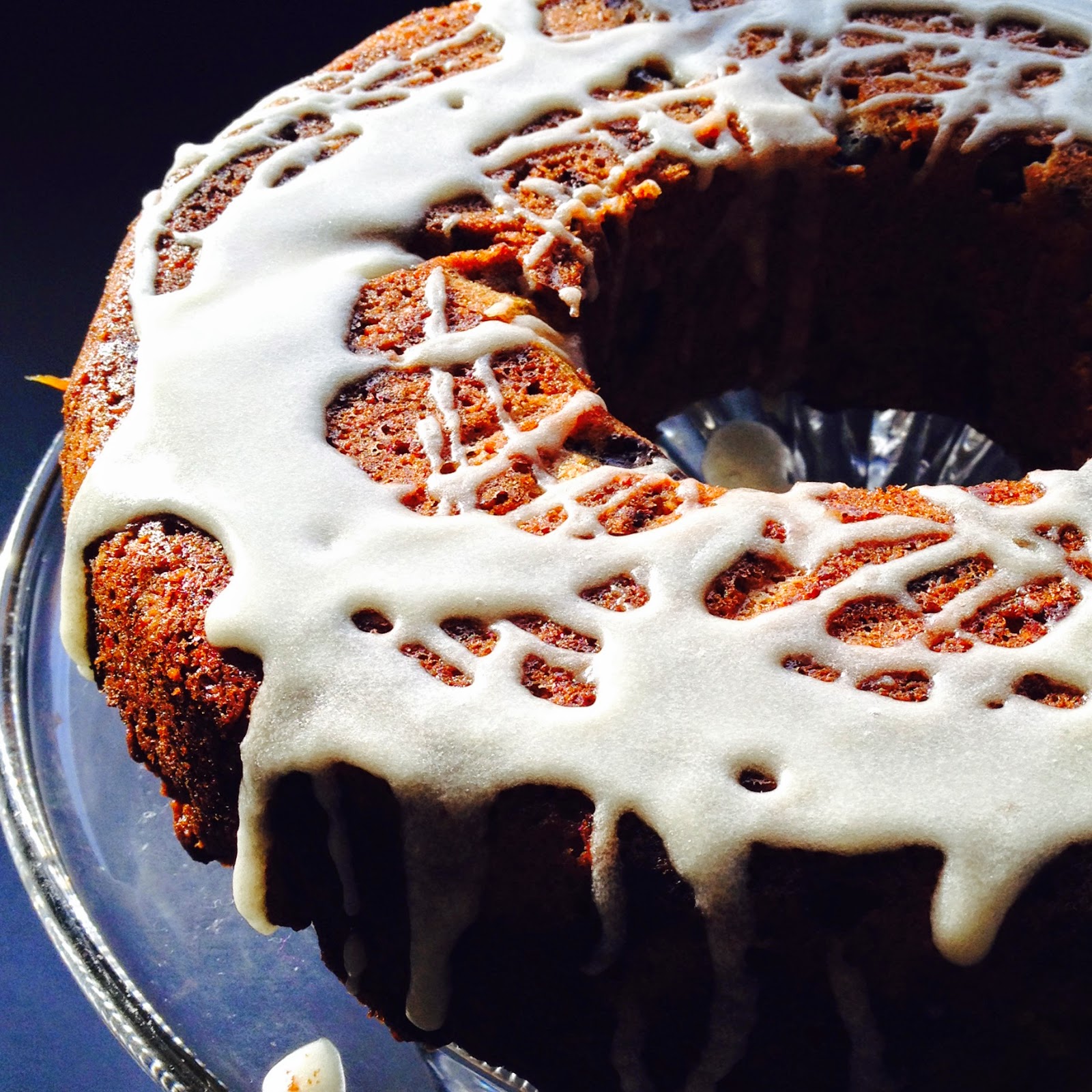 Coconut, chocolate and vanilla cake - The KitchenMaid