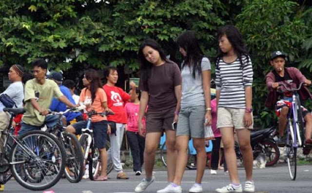 Sehatkah Jadi Pejuang Akhir Pekan? Olahraga Ya di Hari Minggu!