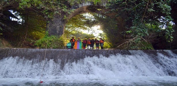riverboadring di kali pasur klaten foto riverboadring di kali pasur klaten