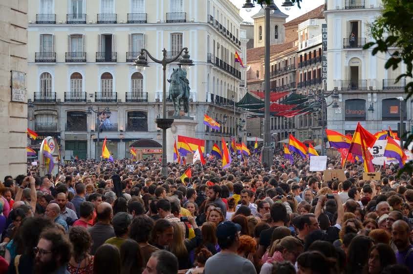 Espanha: o povo quer "república já"