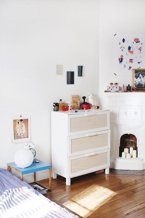 Cómoda vintage, decorar chimenea con velas