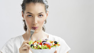 Makanan yang dilarang saat menstruasi Makanan yang dilarang saat menstruasi