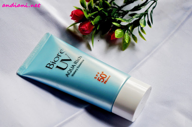 review-biore-uv-aqua-rich-watery-essence review-biore-uv-aqua-rich-watery-essence