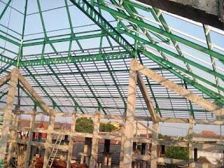 Proyek Kaso Reng Masjid Ramadhan Soehat Malang 2 sisi bawah terpasang kaso dan reng galvalum
