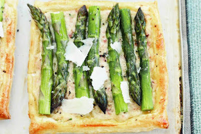 Asparagus, ham and mascarpone tarts meal ideas Asparagus, ham and mascarpone tarts meal ideas