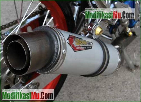 Knalpot Mufler Free Flow - Cara Modifikasi Suzuki Satria F150 Ala Street Racing Velg Jari Jari Knalpot Mufler Free Flow - Cara Modifikasi Suzuki Satria F150 Ala Street Racing Velg Jari Jari