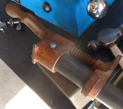 pinning pipe clamp to pipe