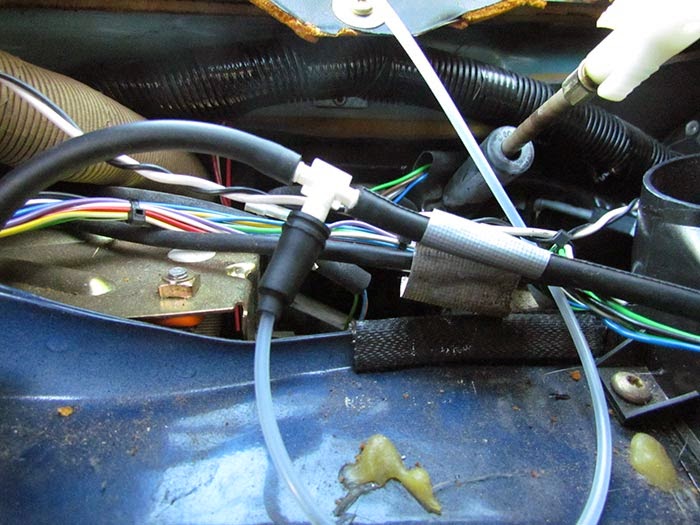 Boost Gauge Installation on SAAB c900 Crawls Backward (When Alarmed)