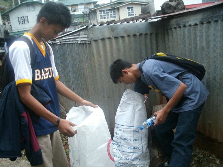 DISIPLINA NG MGA TAO NA MAGTAPON NG BASURA