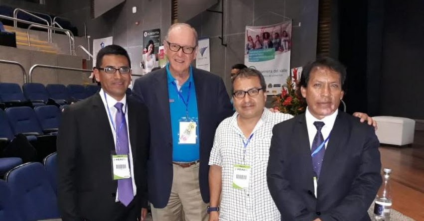 Escuela de Talentos gana el premio internacional EDUTEKA 2018 Escuela de Talentos gana el premio internacional EDUTEKA 2018