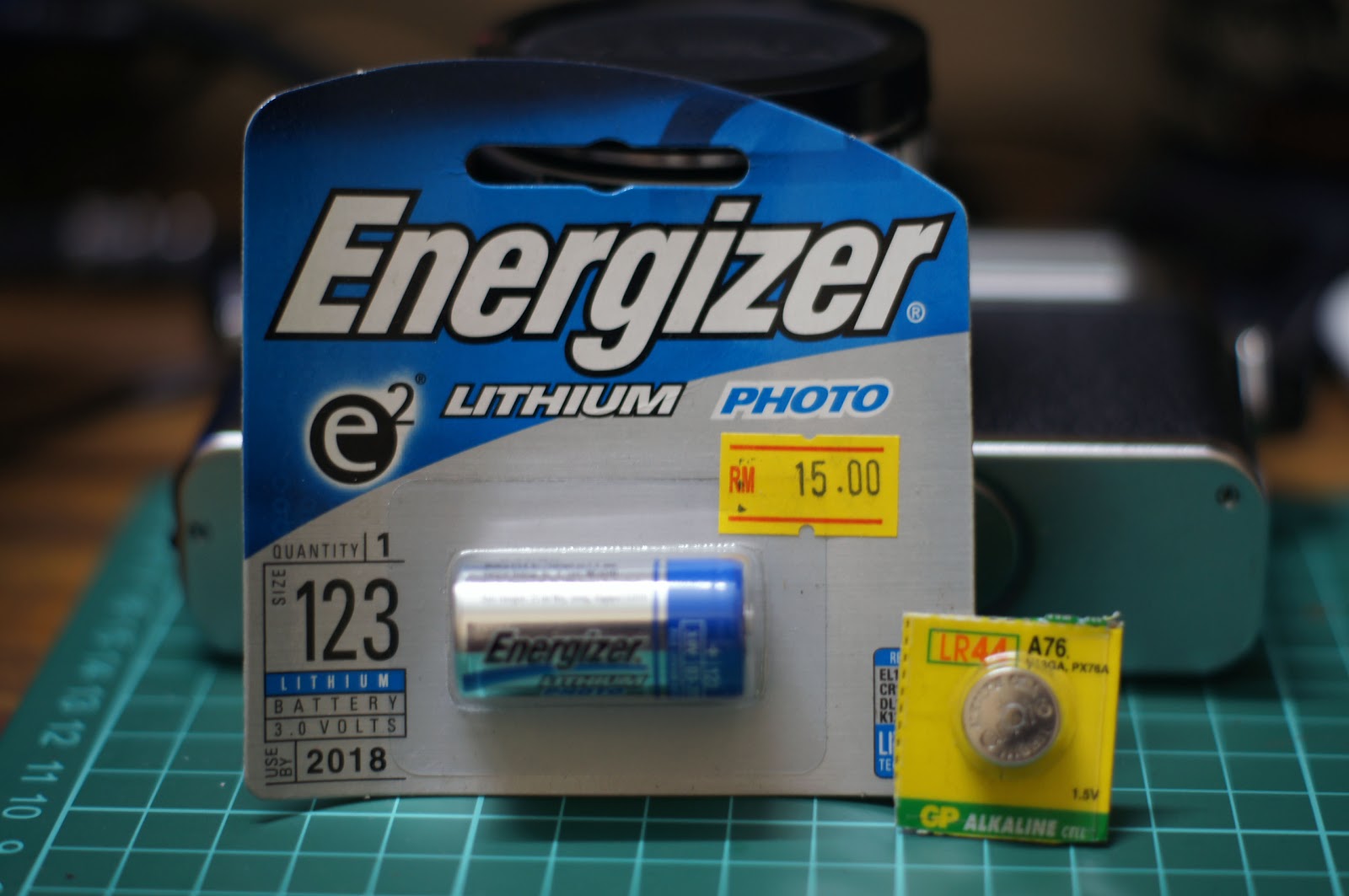 Batteries for Yashica MG1