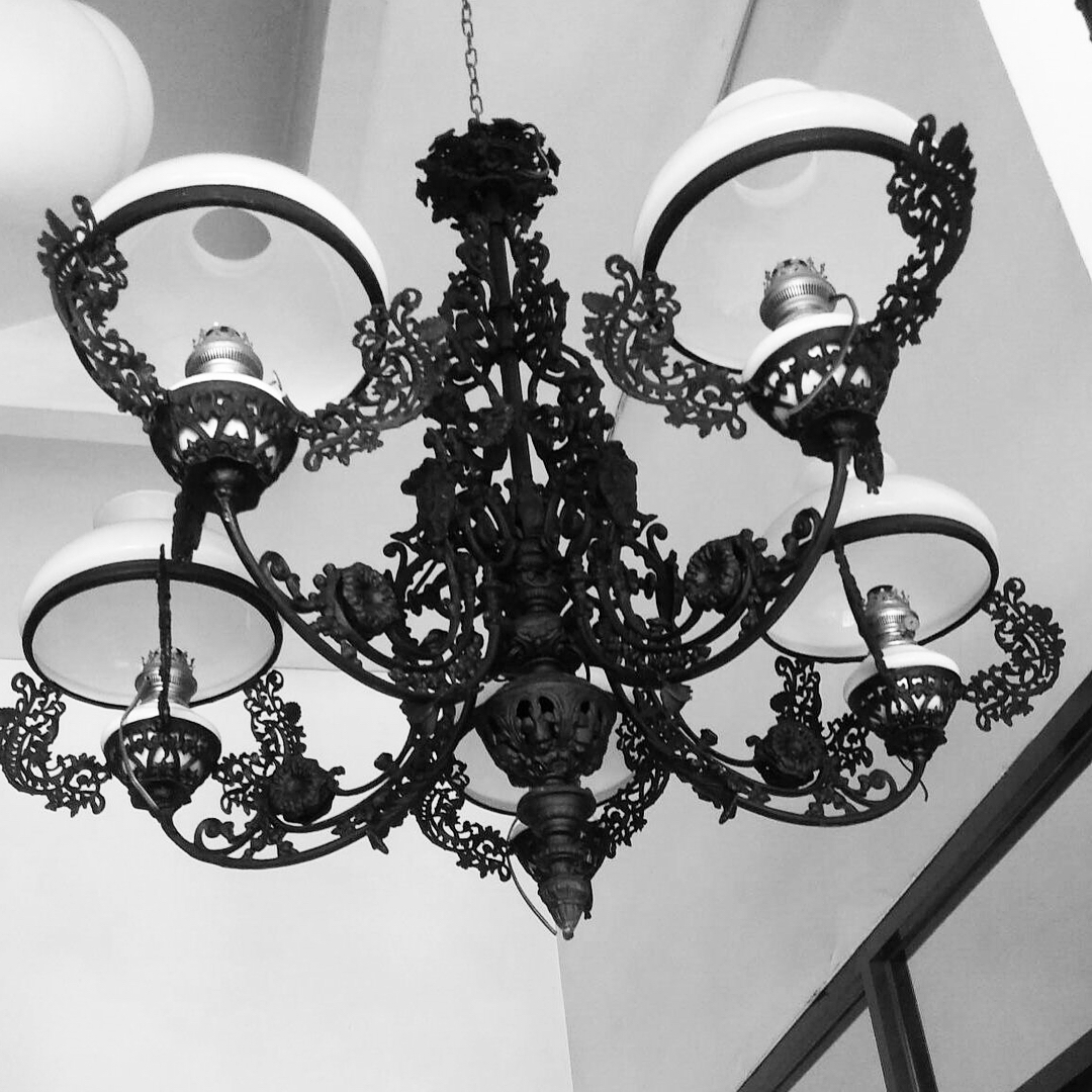 Lampu Gantung Cabang | Djogjaterang - Jual lampu hias klasik dan antik