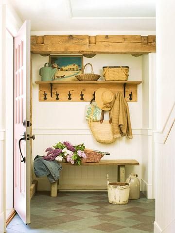 Eye For Design: Create Authentic Farmhouse Style Mudrooms