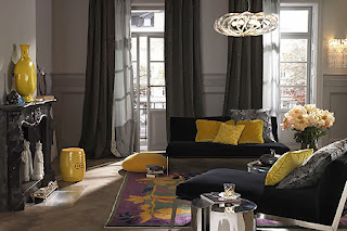 Sala en gris y amarillo