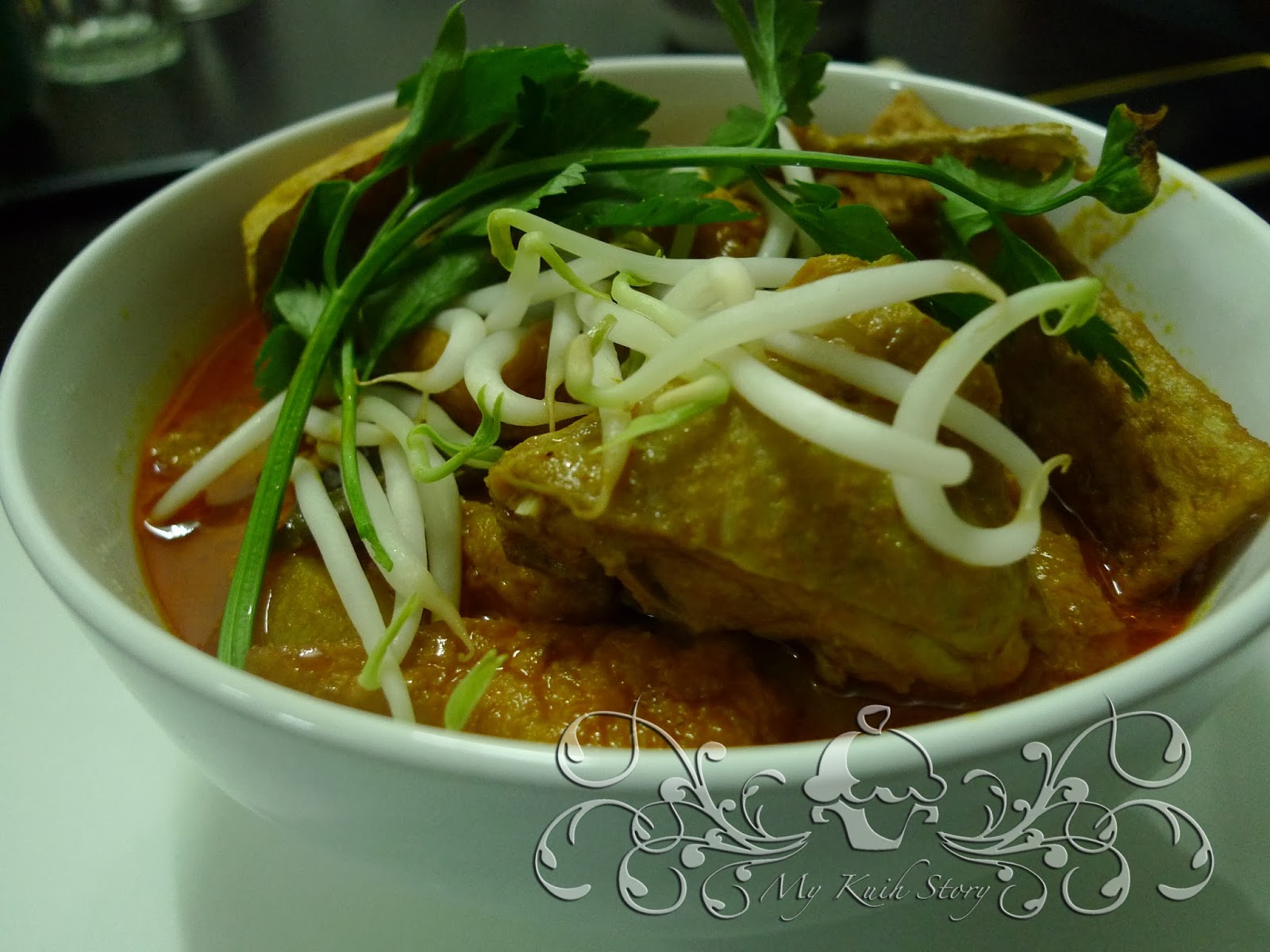 My Kuih Story Curry Noodles (Mi Kari)